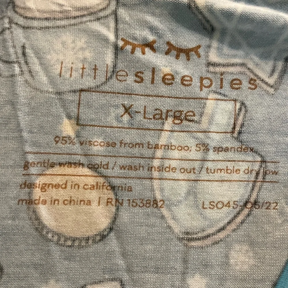 Little Sleepies Women’s Hanukkah Pajama Top Size XL - Picture 3 of 4